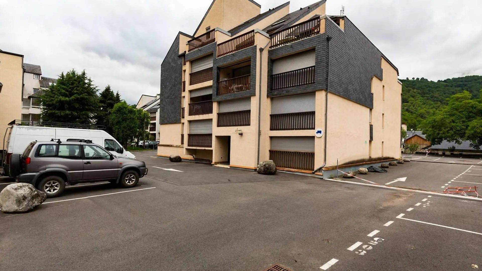 Studio 4 Pers, Proche Commerces Et Telepherique, Balcon Et Navette Gratuite - Fr-1-296-506 생라리술랑 아파트